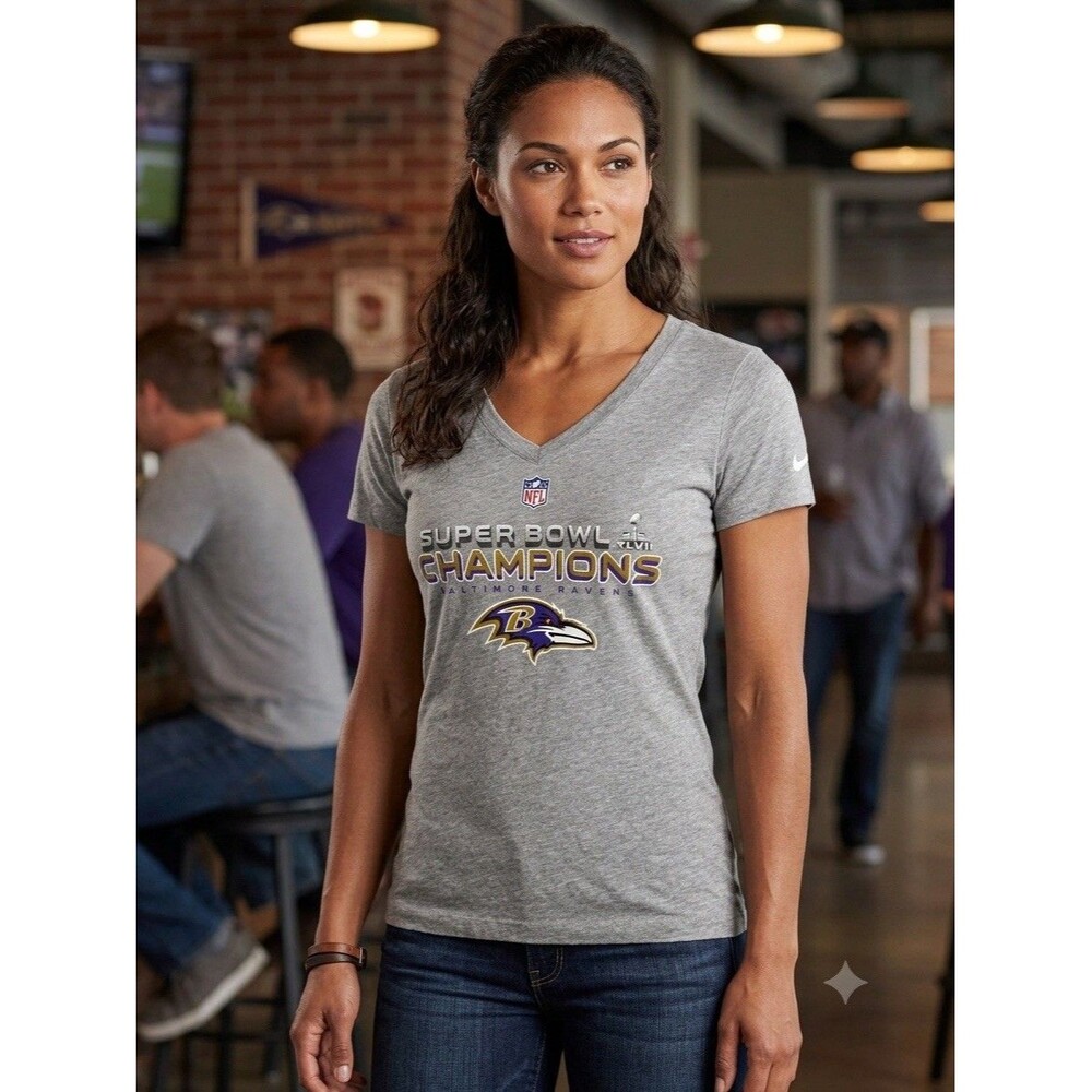 Nike Womens Baltimore Ravens Super Bowl XLVII Champions V-Neck Shirt Gray S NWOT